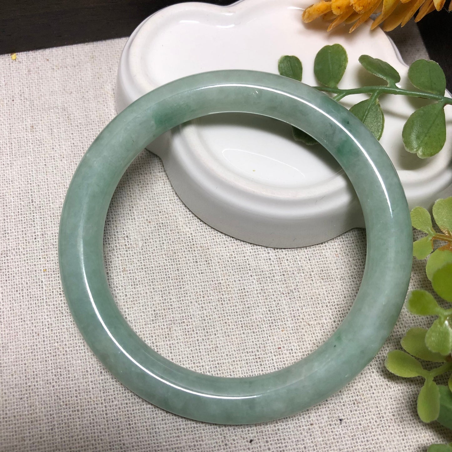 56.7-58.7mm Earthy Green Float Flowers Jadeite Jade Bangle