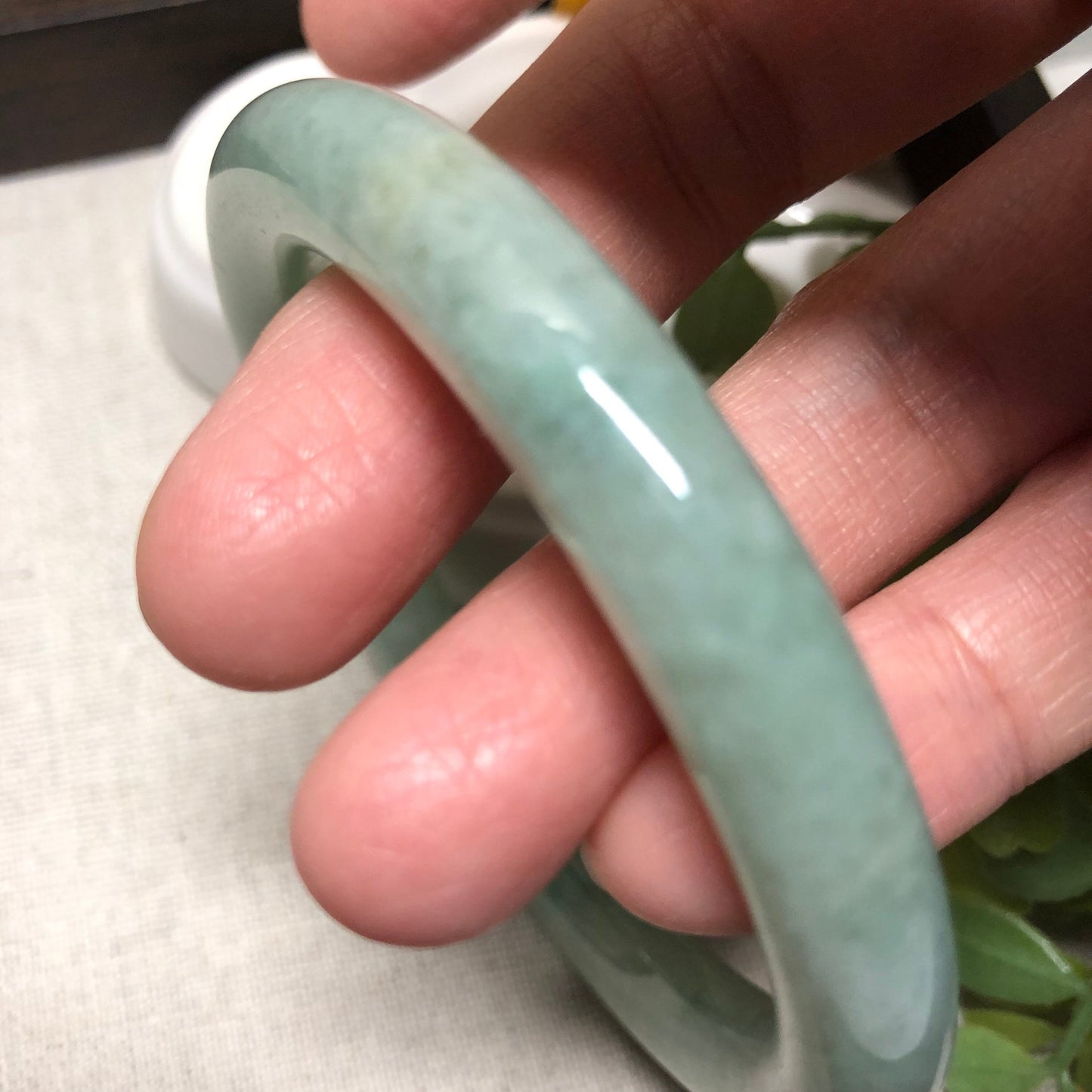 56.7-58.7mm Earthy Green Float Flowers Jadeite Jade Bangle