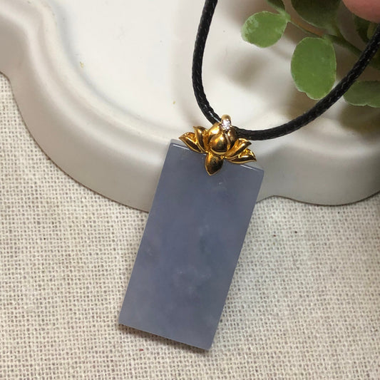 18K Yellow Gold Lavender Plaque Jadeite Jade Pendant