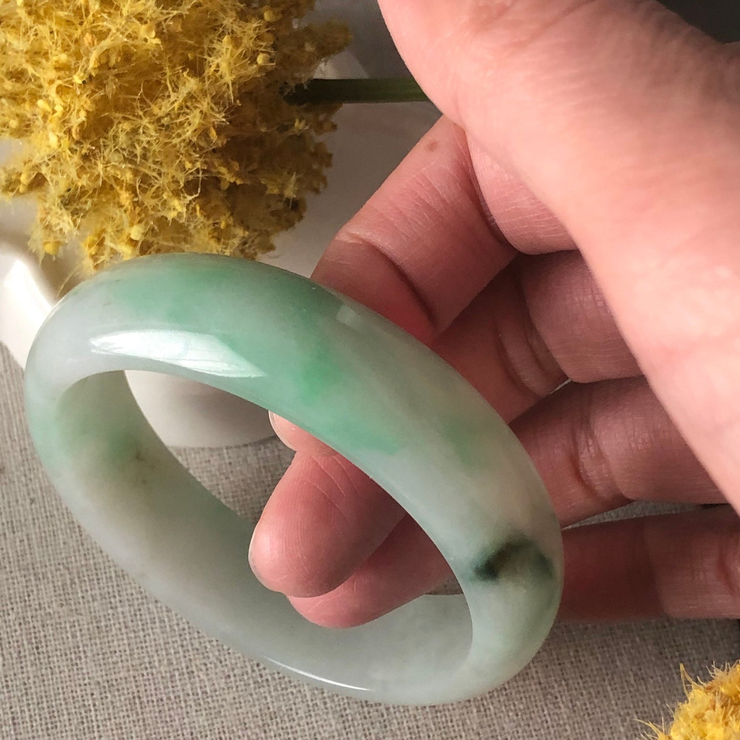 55mm Big Yang Green Yellow Float Flower Jadeite Jade Bangle