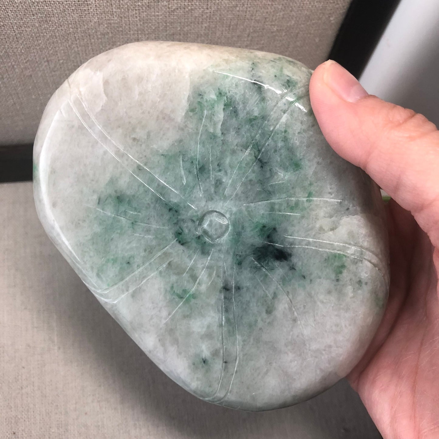 117mm Jadeite Jade Earthy Green Candy Jewelry Dish Carved Frog Design Display