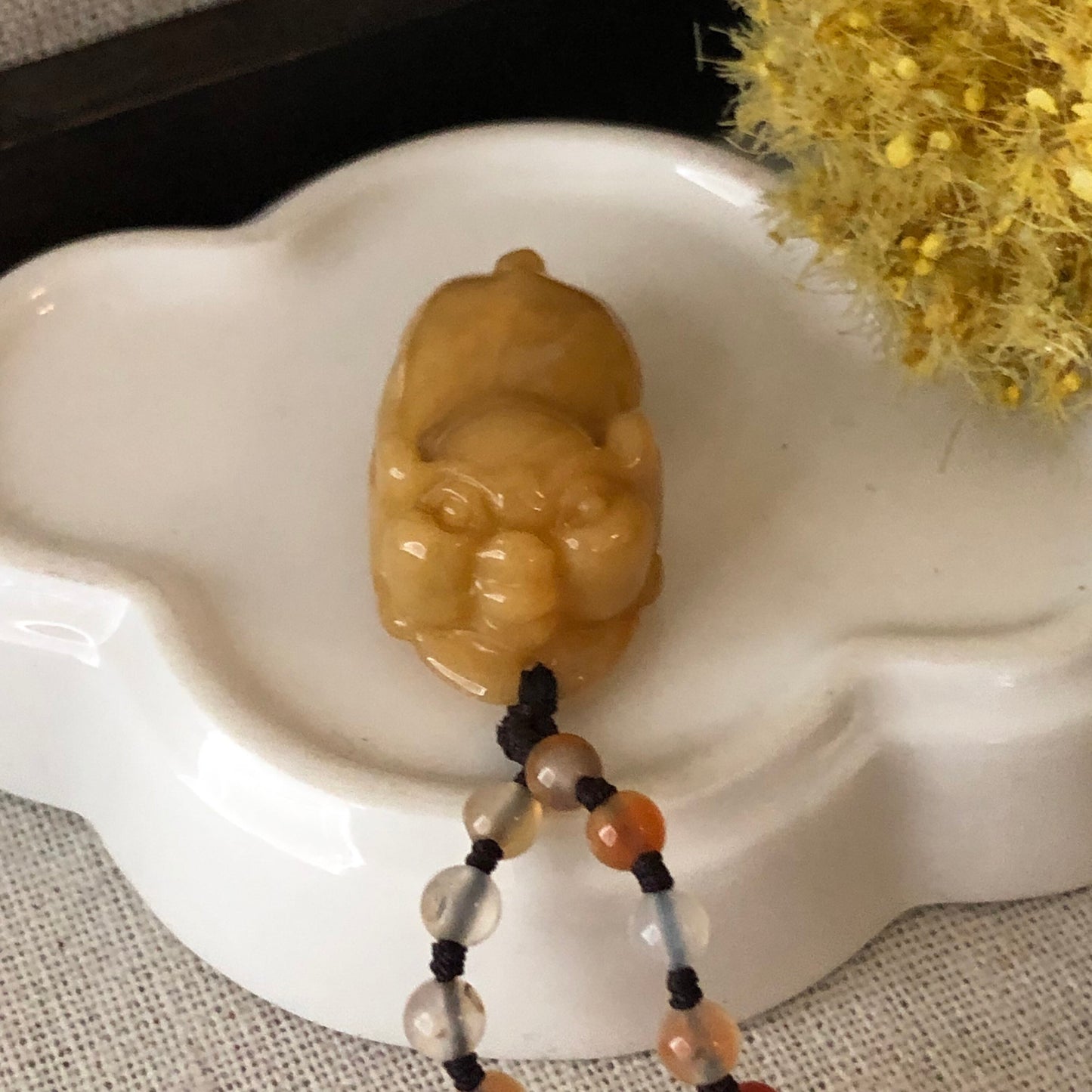 30mm Yellow Brown Jadeite Jade Angry Pig Pendant Display