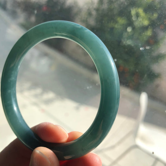 56.6mm Guatemalan Jade Earthy Blue Green Bangle