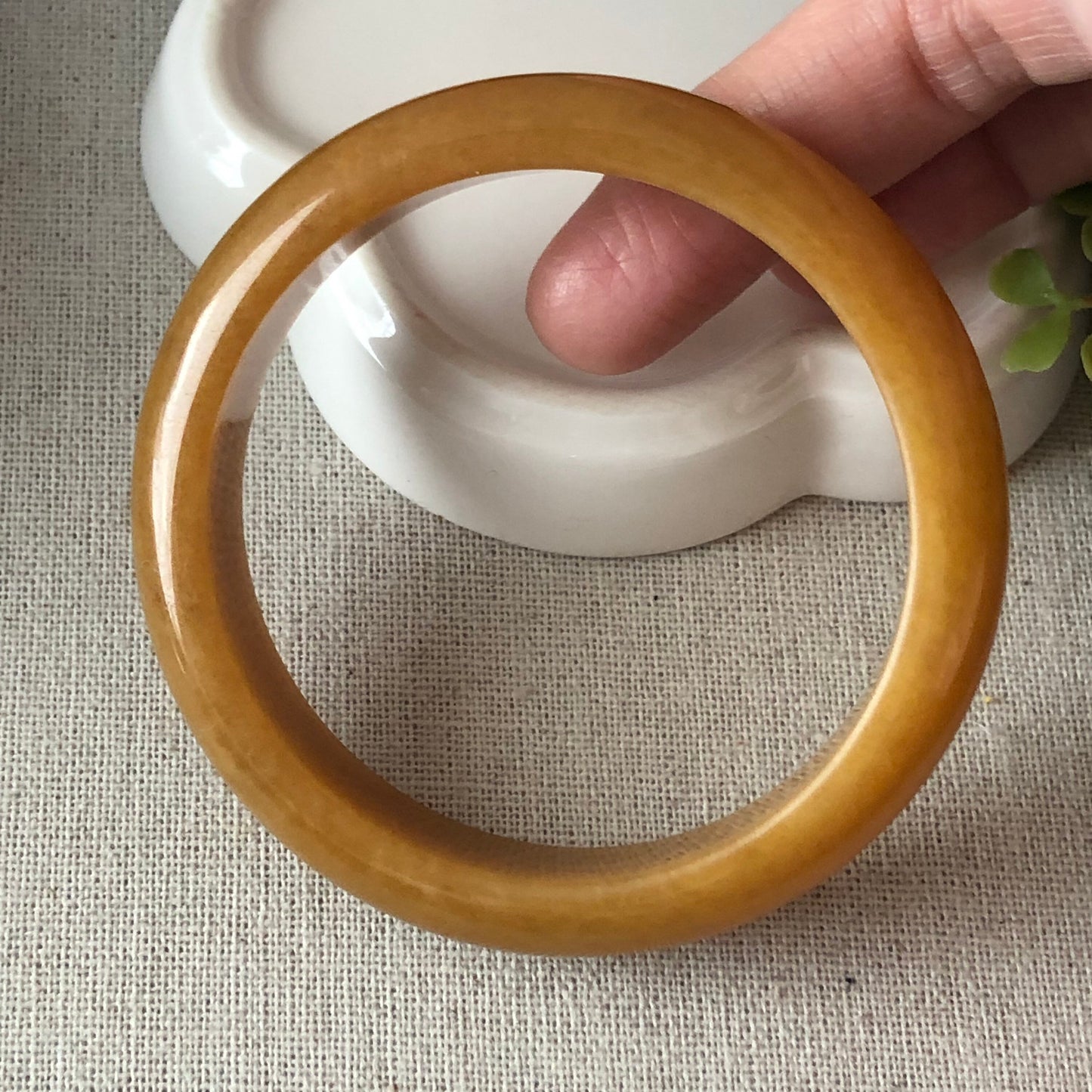 56.6mm Jadeite Jade Yellow Brown Bangle RARE