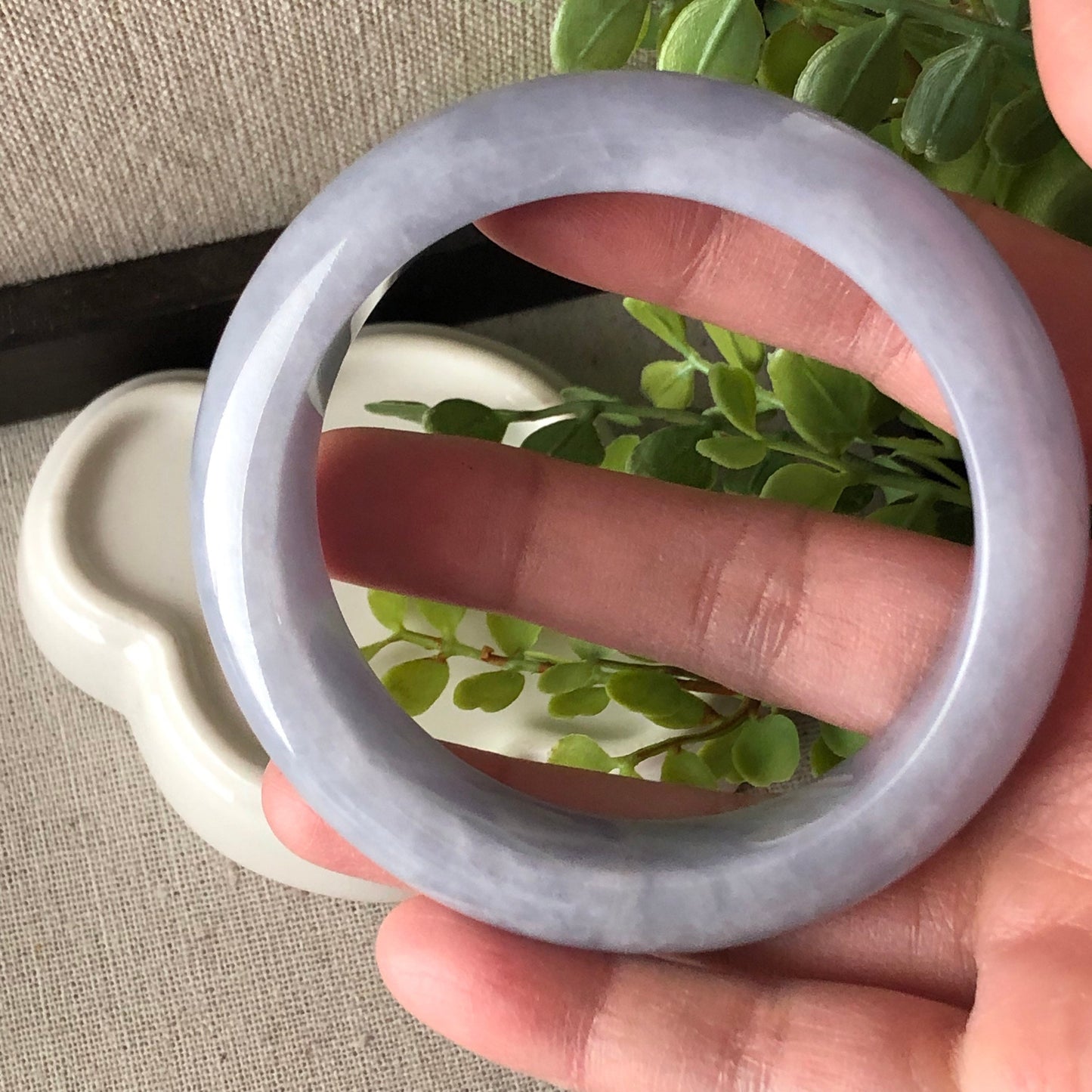 57.6mm Jadeite Jade Earthy Lavender Bangle