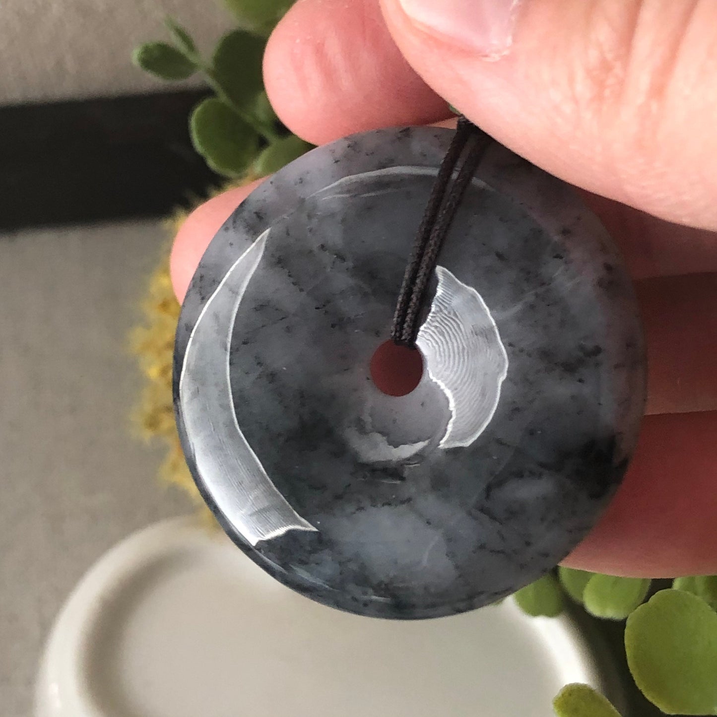 37.6mm Jadeite Jade Wuji Black Grey Peace Donut Pendant Neck Rope Tie