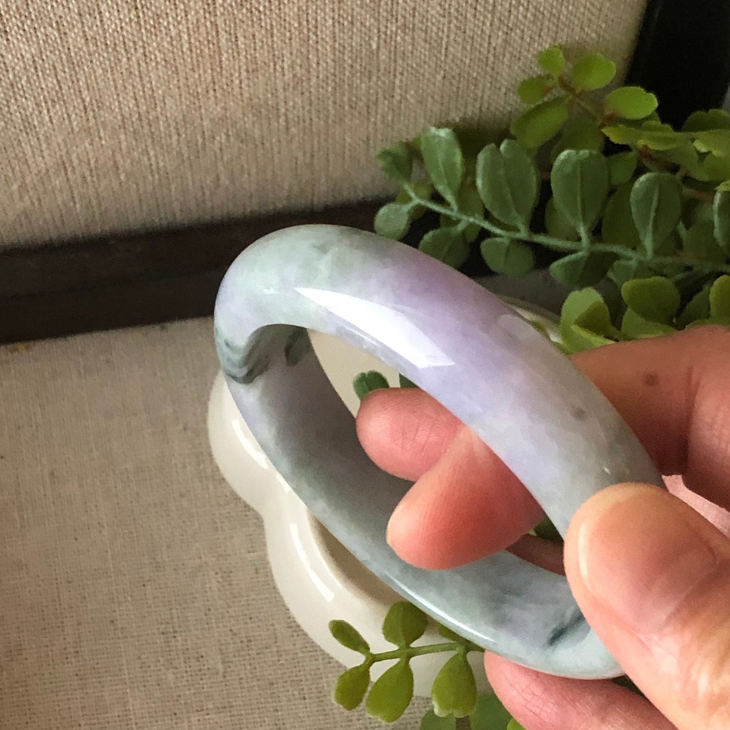 56mm Jadeite Jade Earthy Lavender Green Float Flowers Bangle