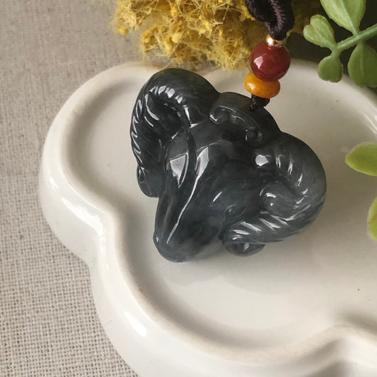 35.6mm Jadeite Jade Wuji Black Grey Ram Head Pendant Neck Rope Tie