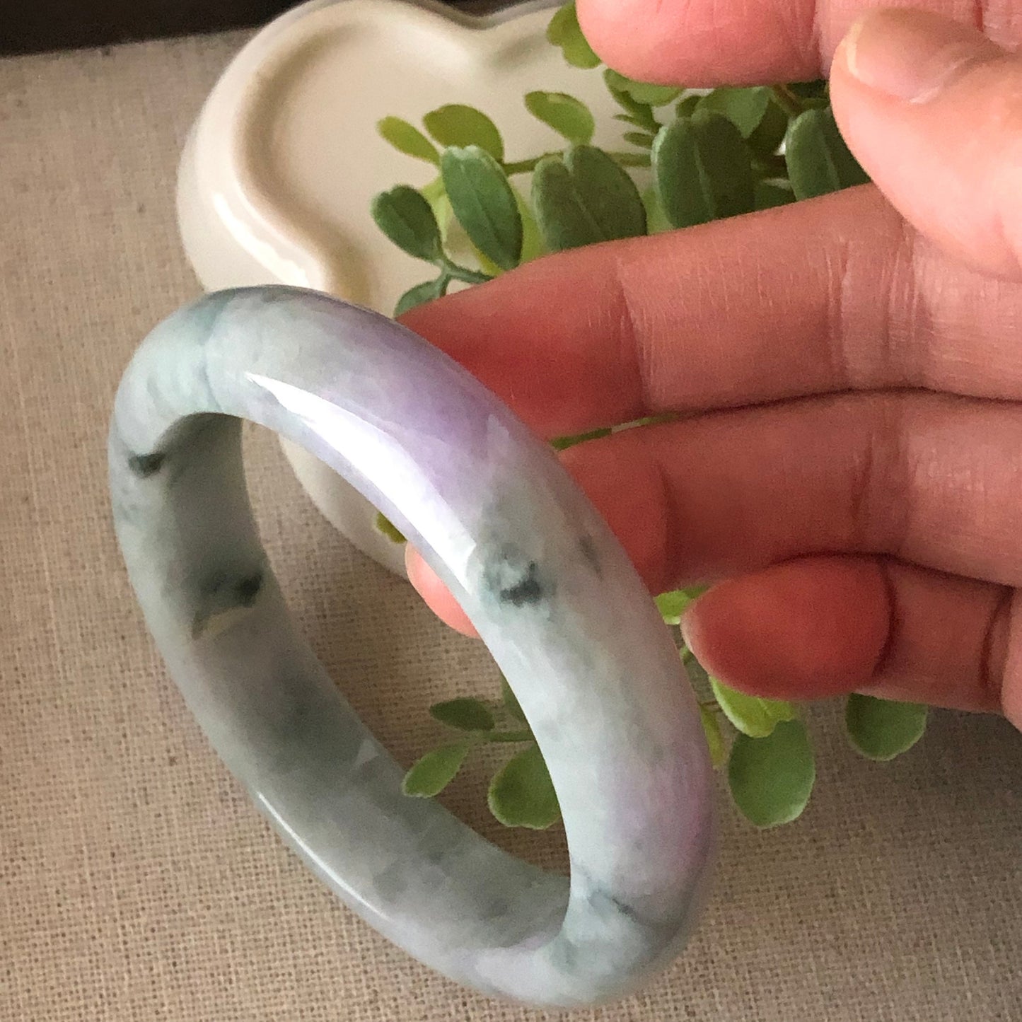 56mm Jadeite Jade Earthy Lavender Green Float Flowers Bangle