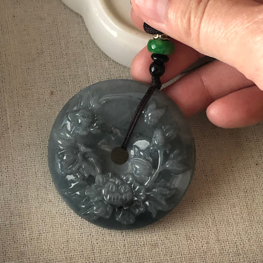 52 mm Wuji Green Glutinous Carved Flower Landscape Pendant