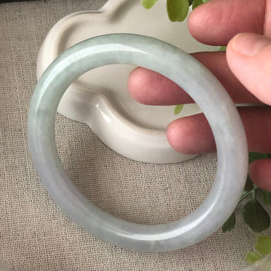 57 mm Jadeite Jade Tint Green Bangle