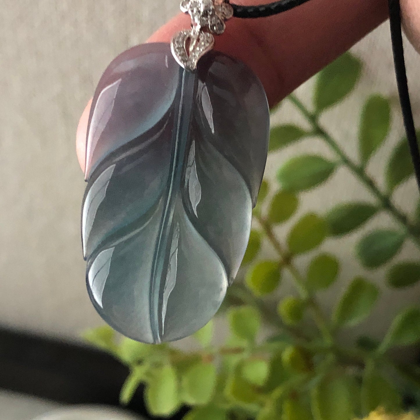 18K White Gold Blue Green Carved Leaf Jadeite Jade Pendant