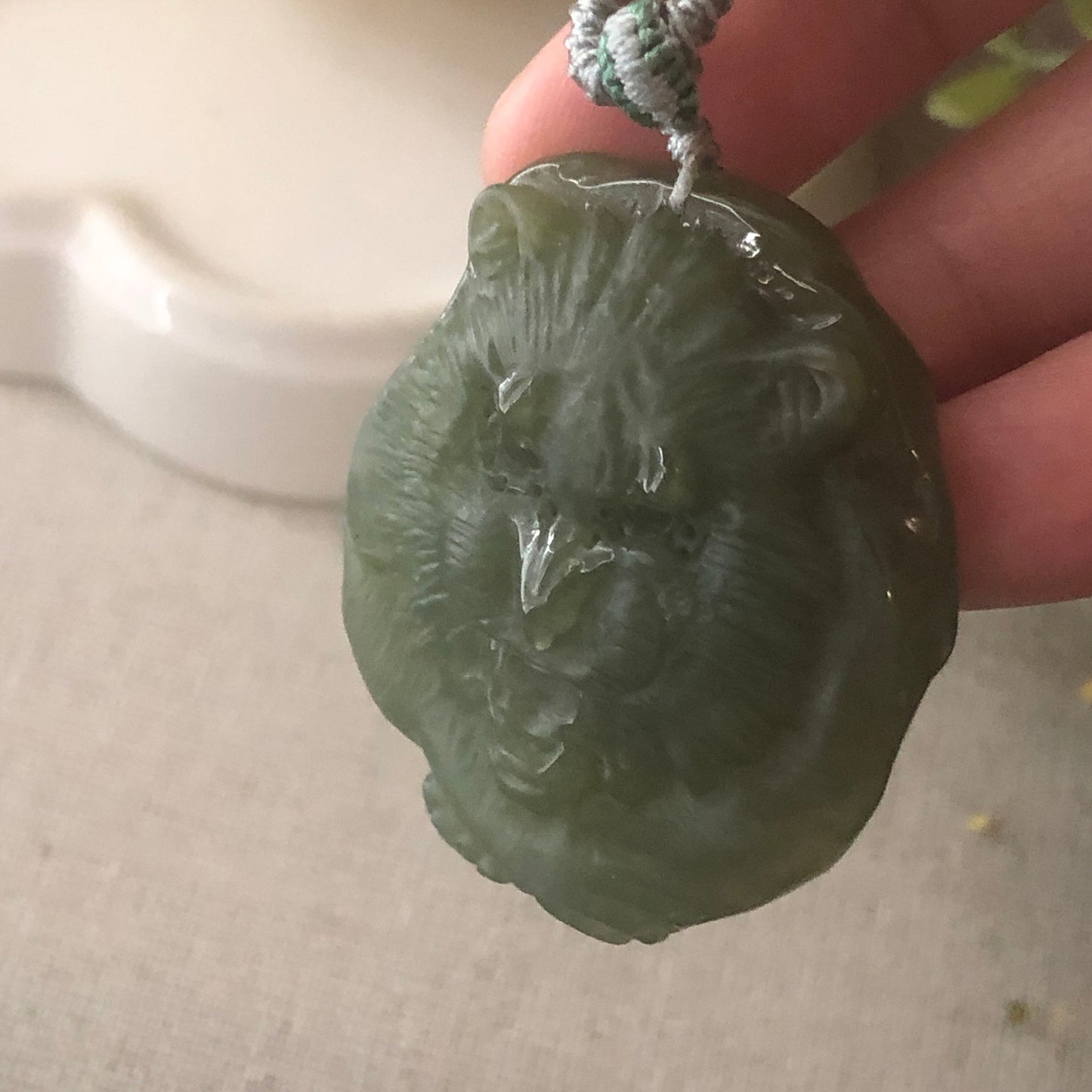 42.7mm Matte Carved Yellow Green Carved Lion Head Pendant