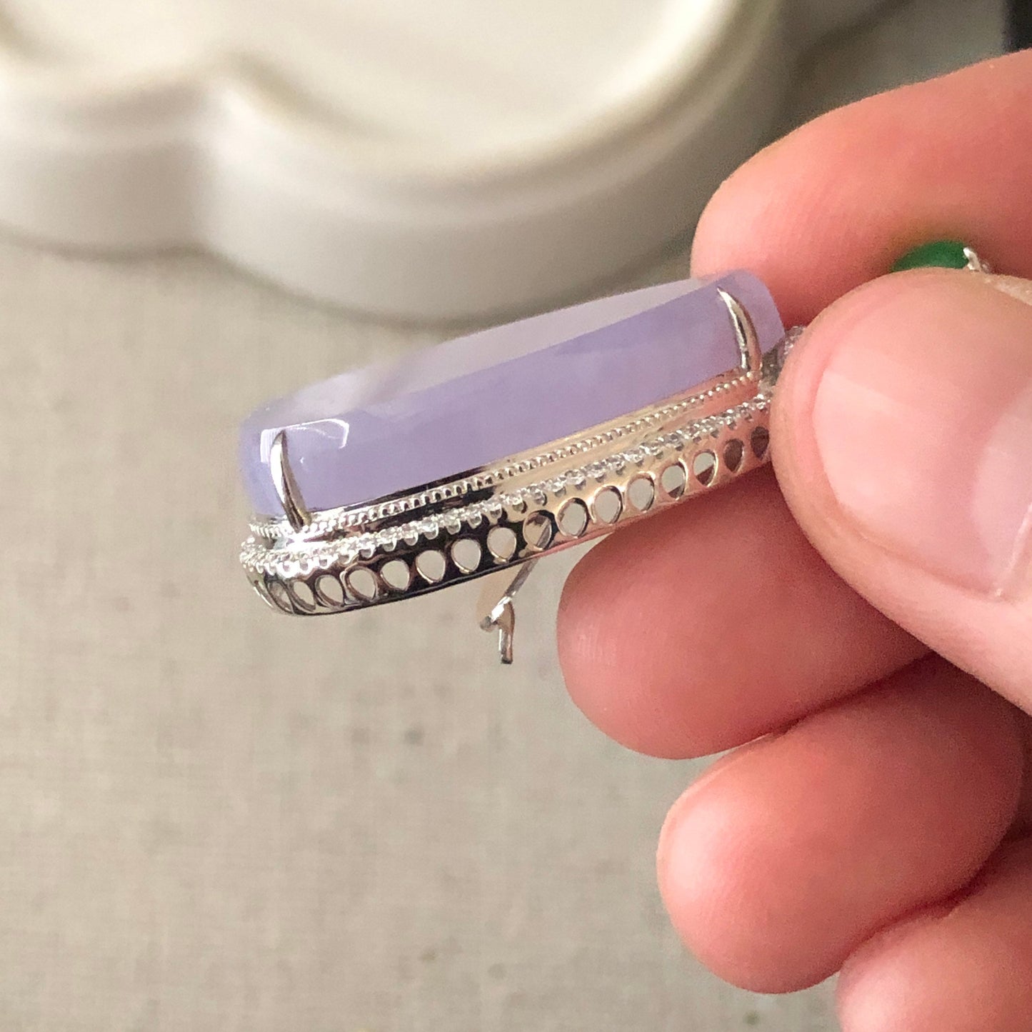 39mm Grade A  Pink Lavender Jade Jadeite Water Drop Pendant Set ON 18K White Gold