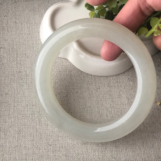 56mm Icy Hetian Jade D-shaped Bangle