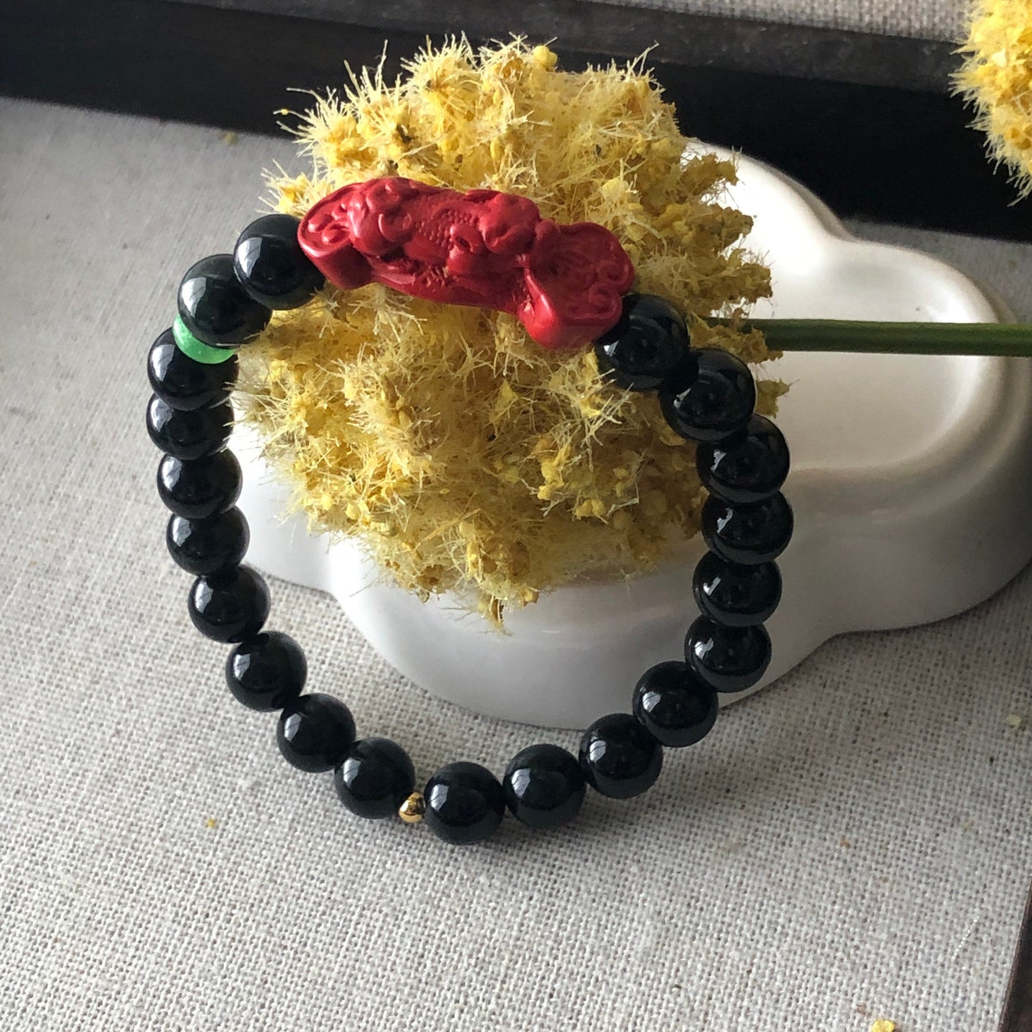 8 mm Cinnabar Pixiu Omphacite Jade Bead Bracelet