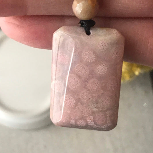 35mm Mauve Tone Fossil Coral Pendant with Neck Rope Tie FC610