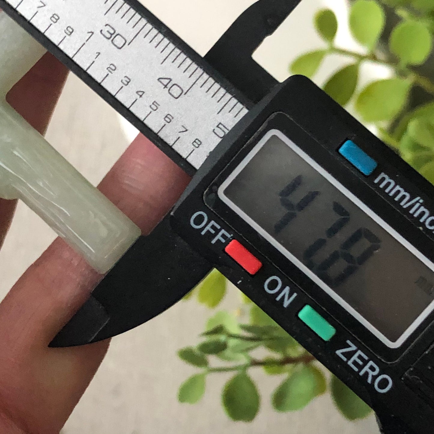 47.8 mm Tint Green Jadeite Jade Carved Cross Jesus Pendant