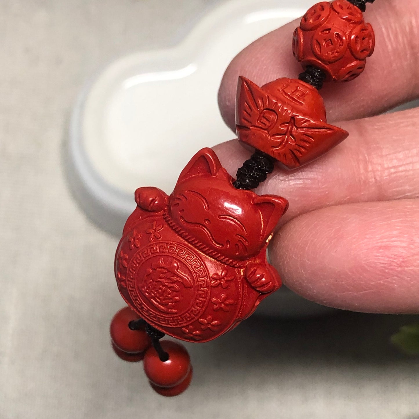 20 mm Cinnabar Carved Wealth Cat Jinbao Coin Ball Blessing Key Charm