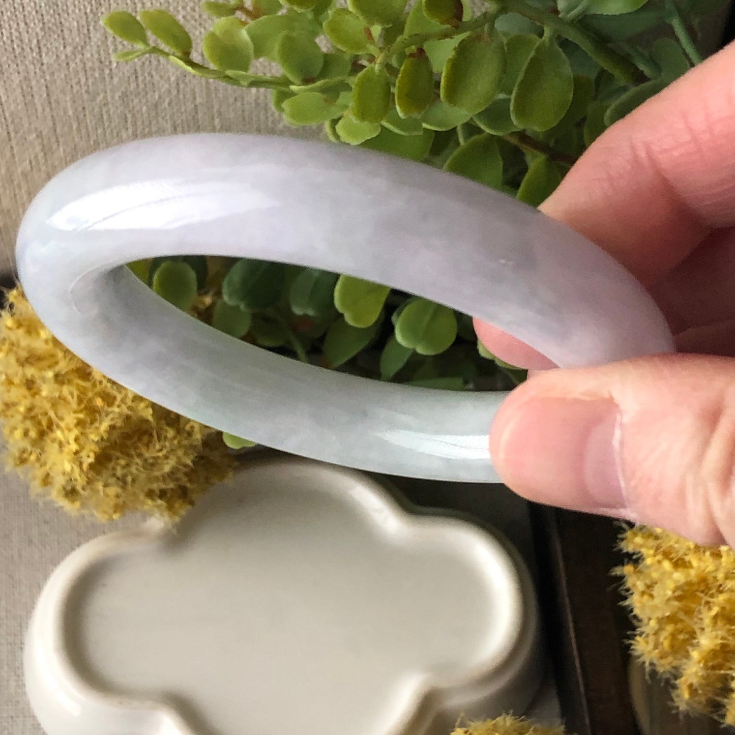 52-53mm Jadeite Jade Icy Light Green Lavender Tone Round Bangle