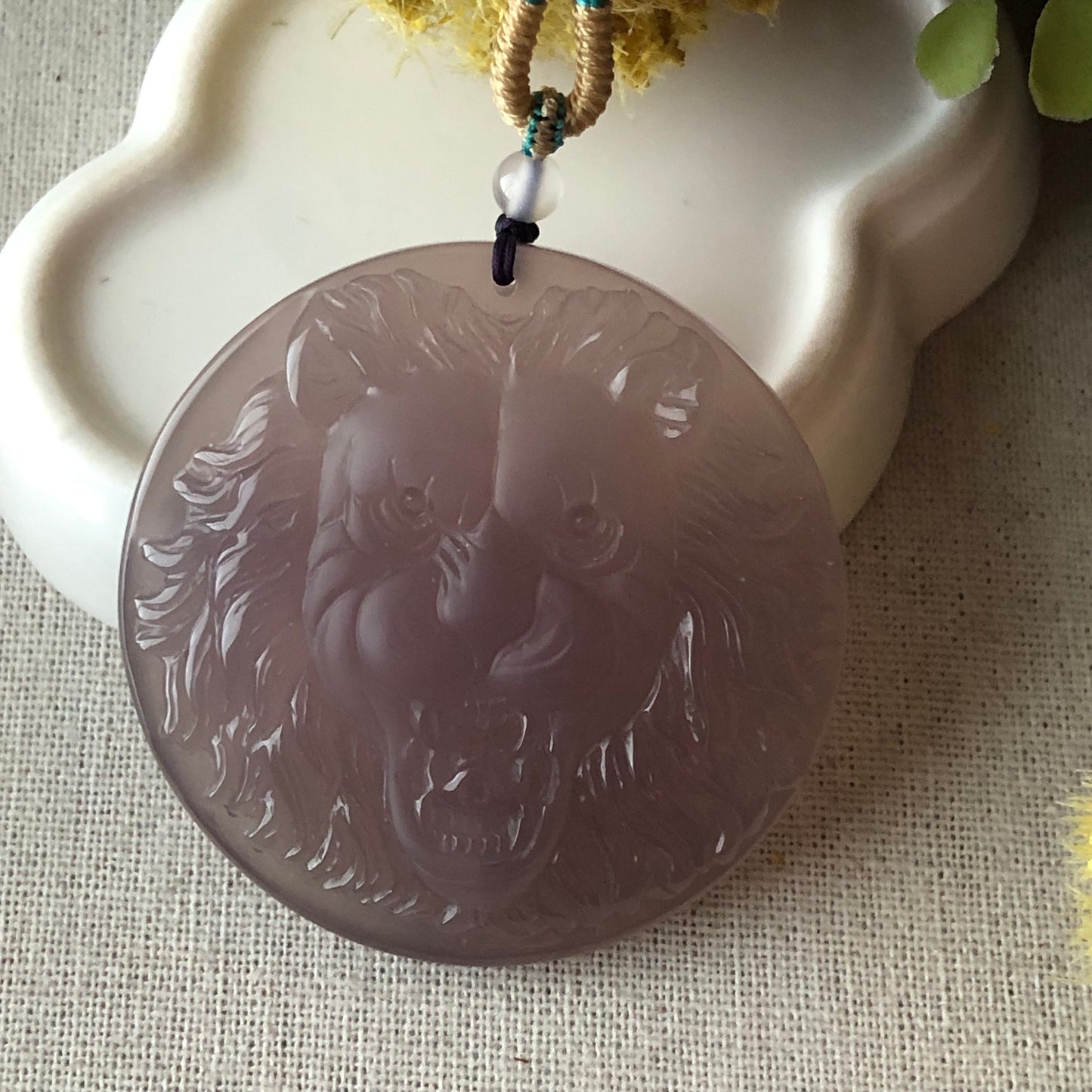 55 mm High Quality Agate Carved Lavender Lion Pendant