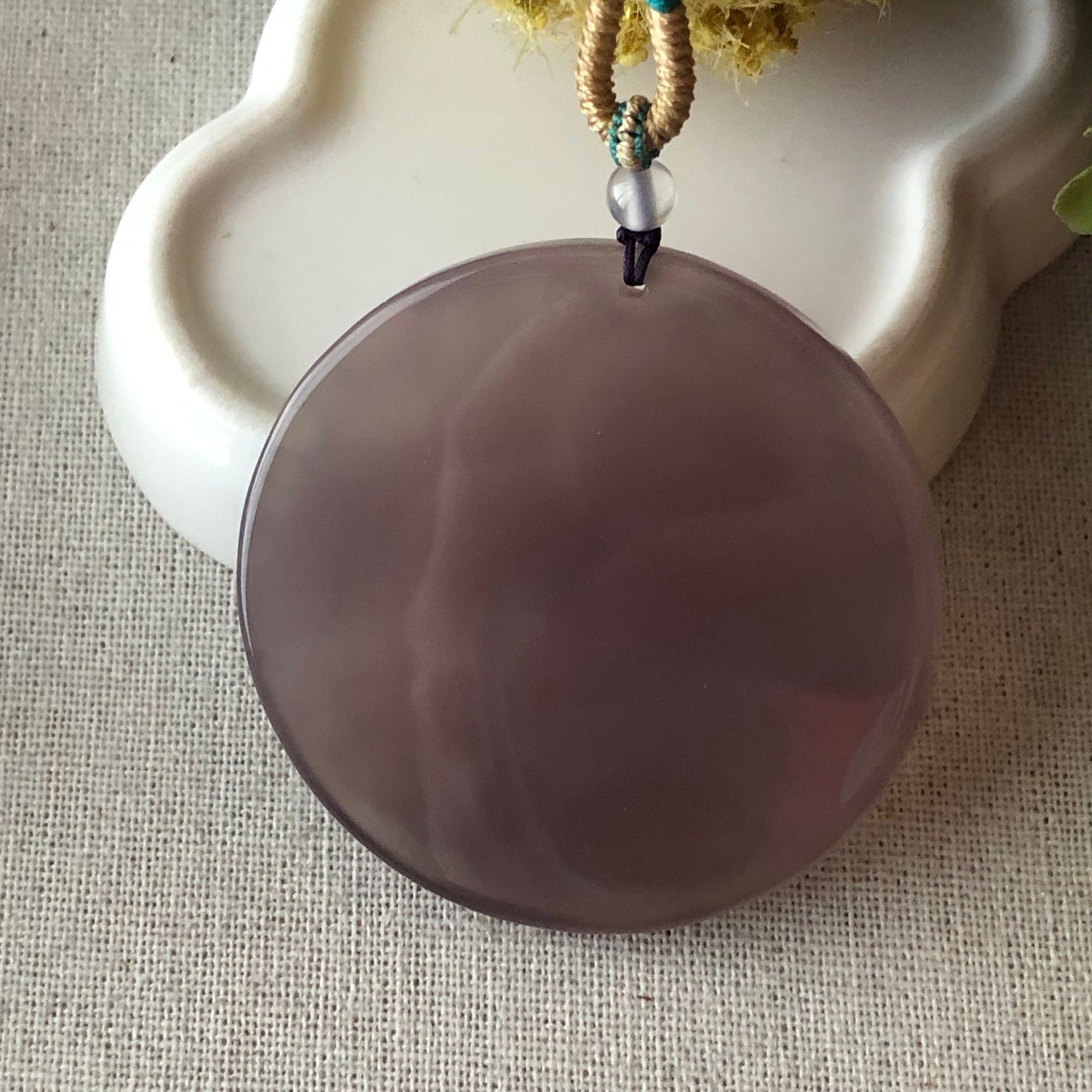 55 mm High Quality Agate Carved Lavender Lion Pendant