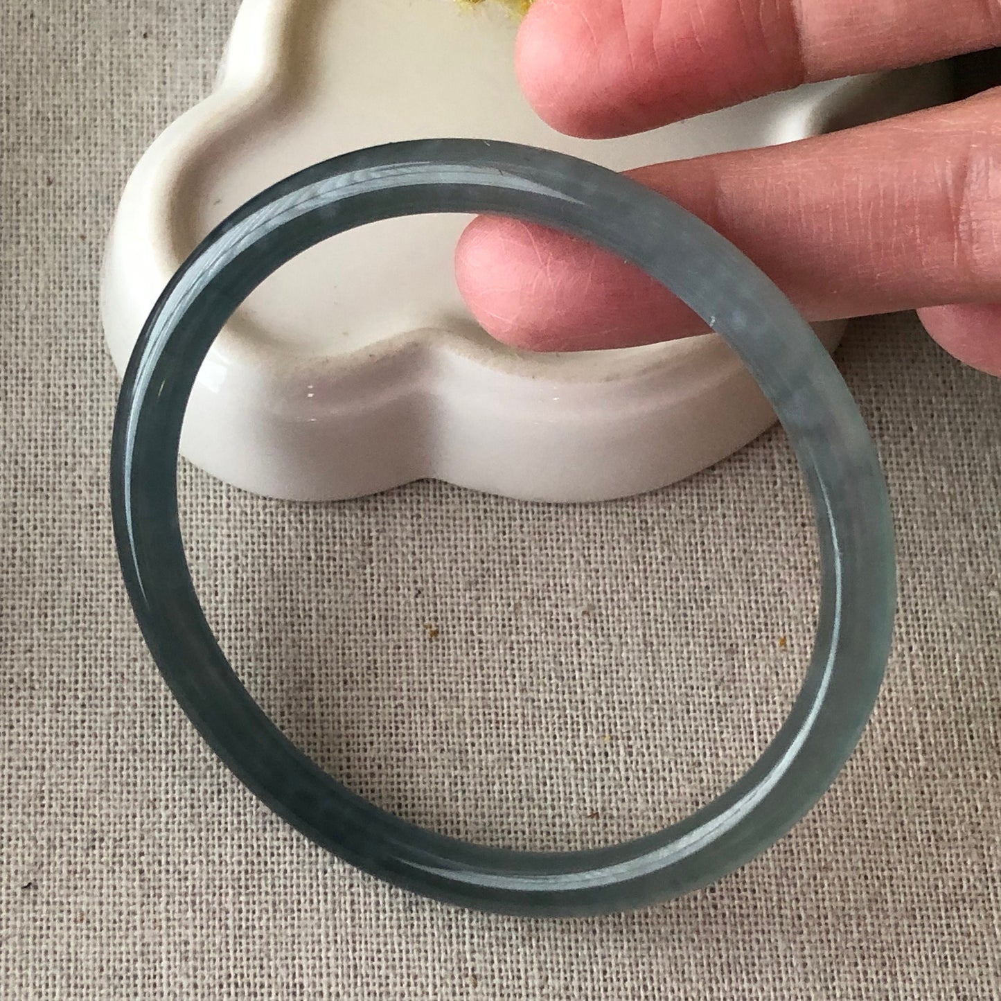 57-58mm High Quality Icy Guatemalan Jade Blue Green Tone Slim Rounded Bangle