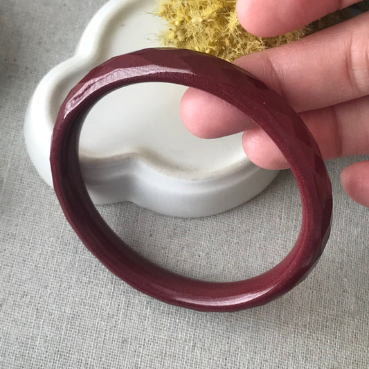 58 mm Imperial Purple Cinnabar Bangle with Diamond Cut Carving