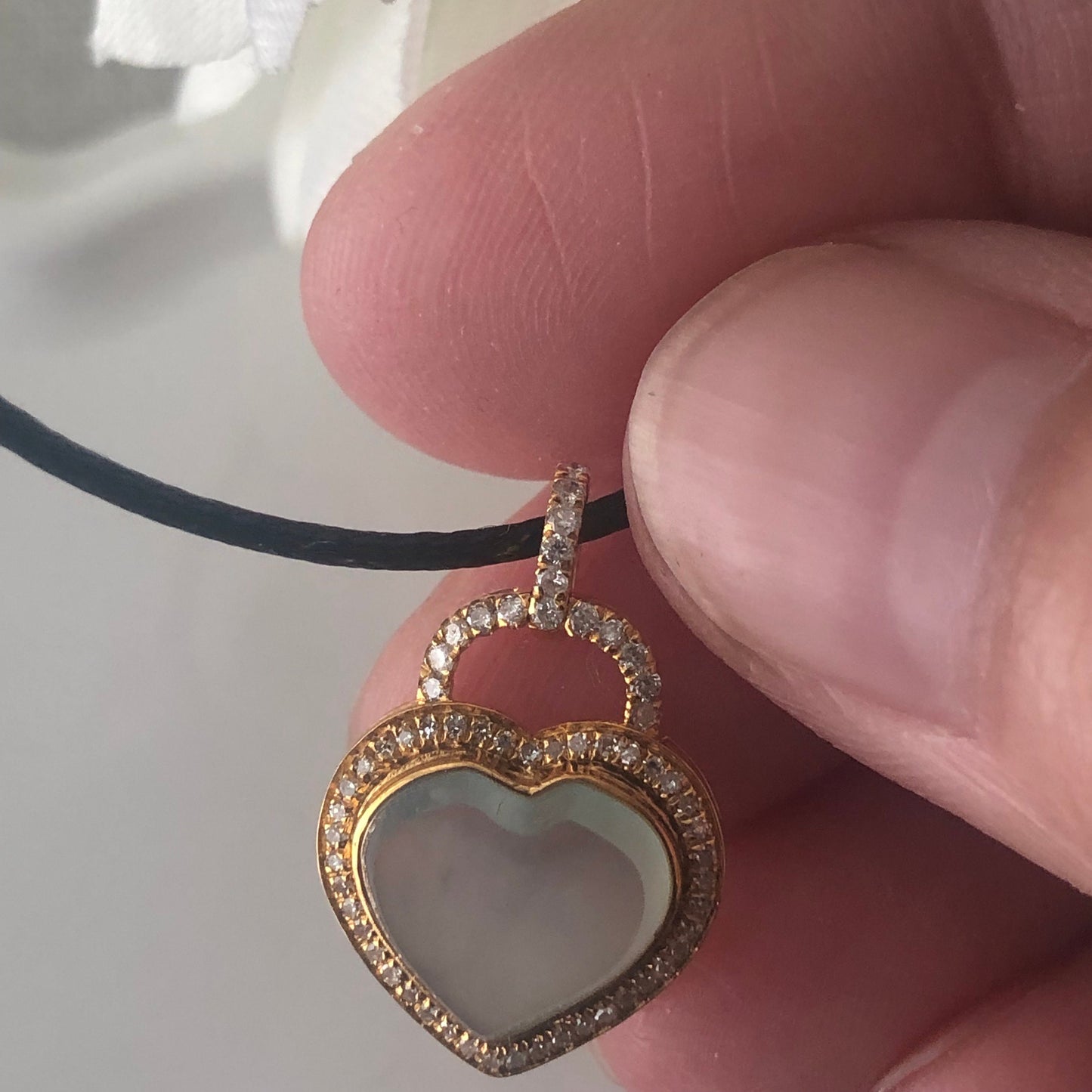 18K 20mm Jadeite Jade Green Heart Pendant Diamonds