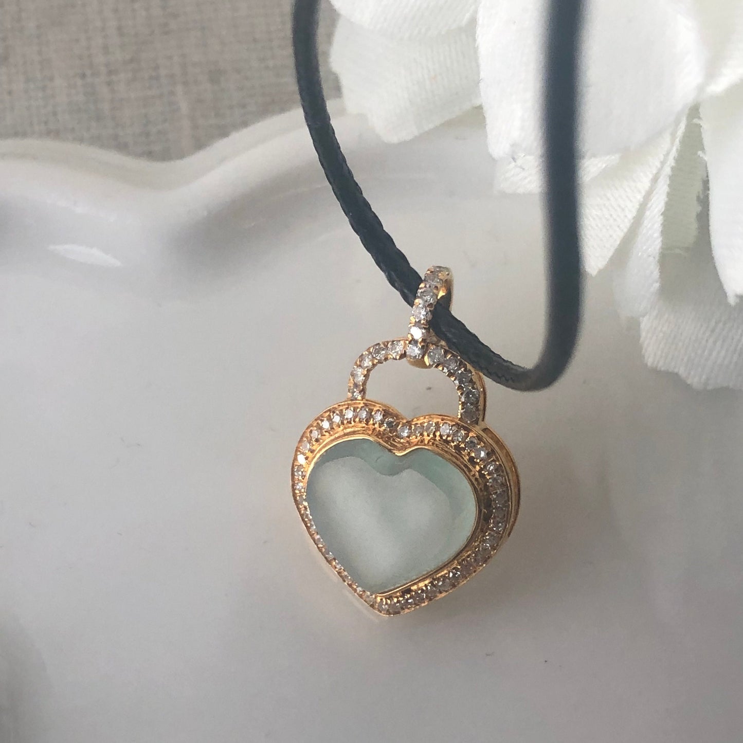 18K 20mm Jadeite Jade Green Heart Pendant Diamonds