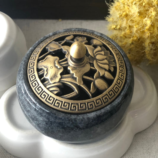 56mm Wuji Incent Oil Holder Candy Jewelry Jadeite Jade Display Case