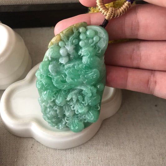 66 mm Yang Green 3D Carved Phoenix Flower Pendant