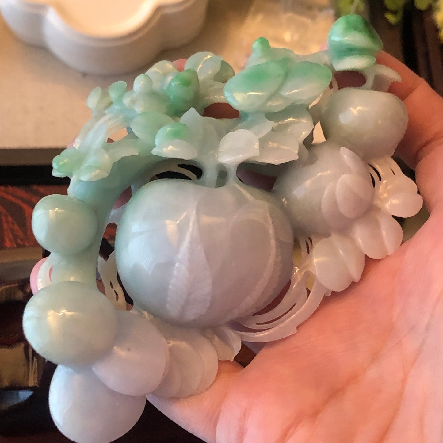 106mm Green Jadeite Jade Carved Apple Flower Display