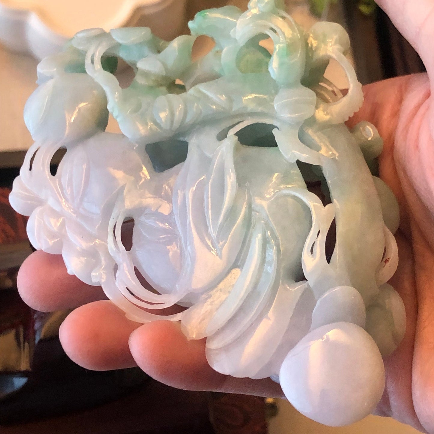 106mm Green Jadeite Jade Carved Apple Flower Display