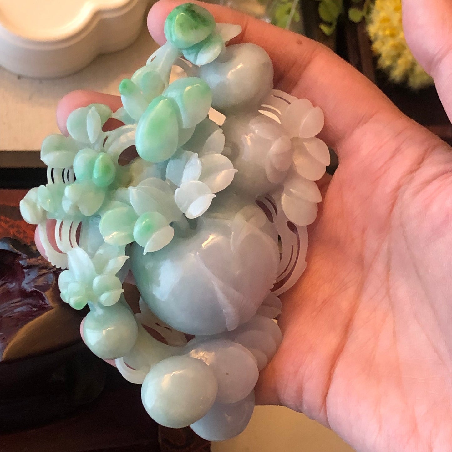 106mm Green Jadeite Jade Carved Apple Flower Display