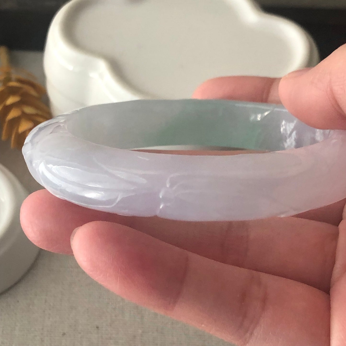 57mm Jadeite Jade Green Lavender Carved Ruyi Cloud Round Bangle