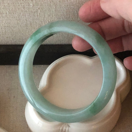 55mm Icy Green Float Flowers Round Jadeite Jade Bangle