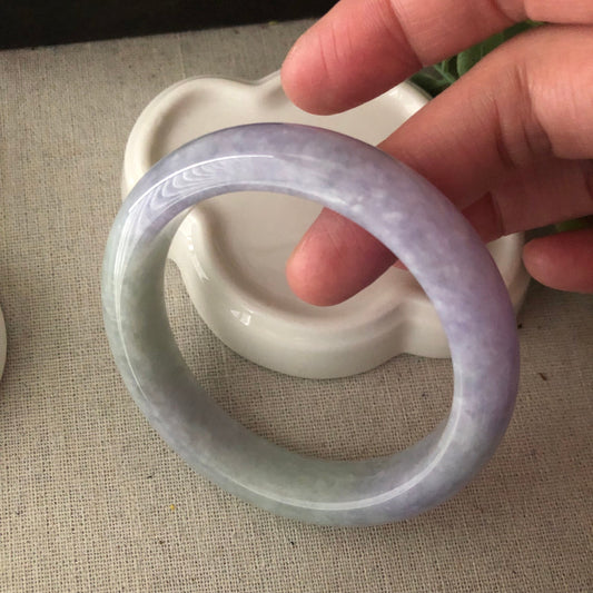 55.3mm Jadeite Jade Light Green Lavender Earthy Cotton D-shaped Bangle