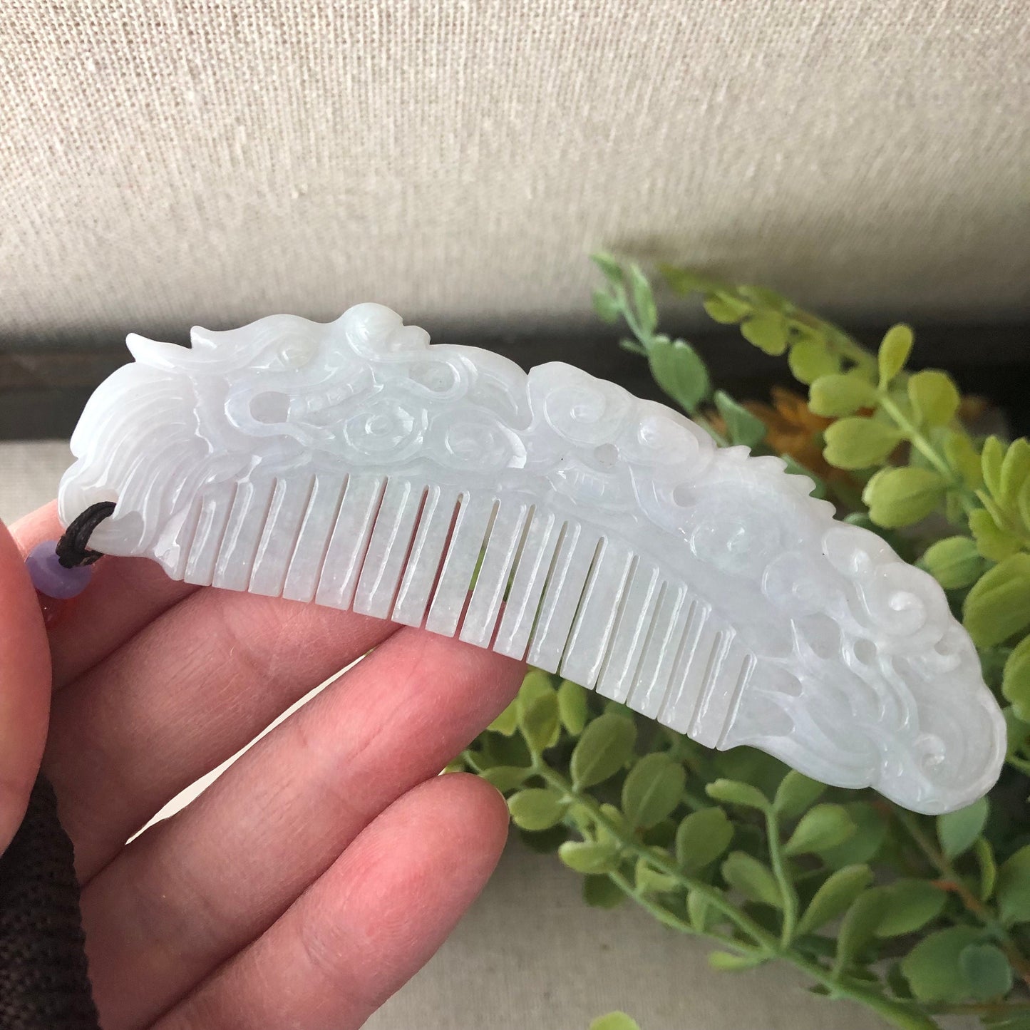 92 mm Icy Carved Dragon Comb Pendant with neck rope tie