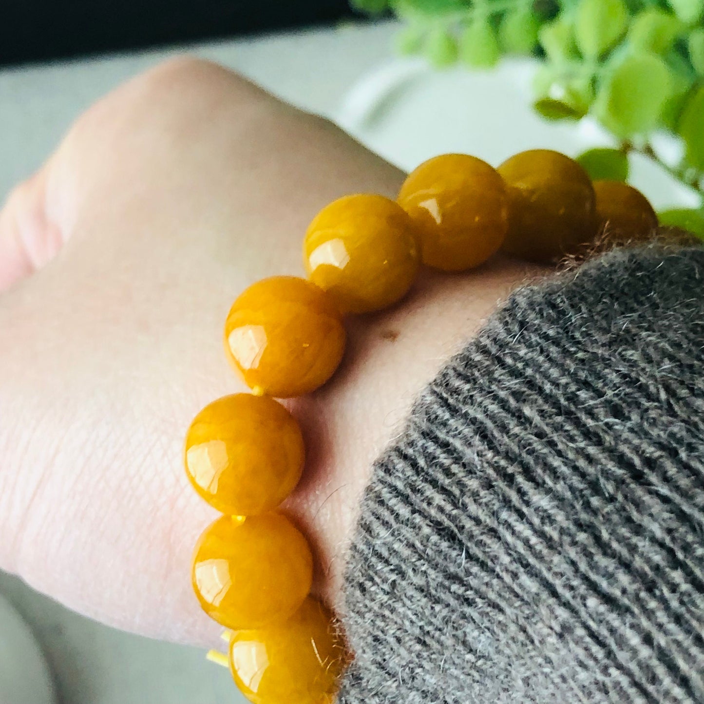 10 mm Glossy Moist Yellow Brown Jadeite Jade Bead Bracelet