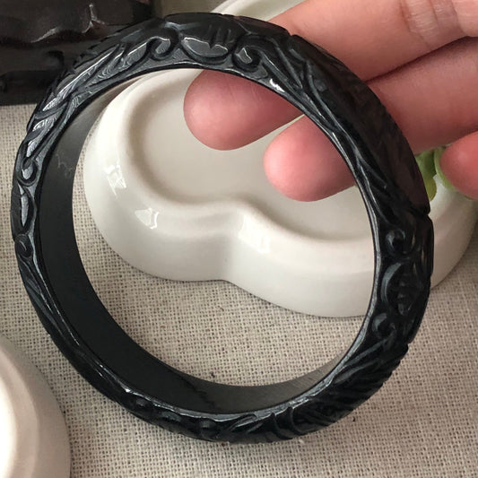 56 mm Jadeite Jade Omphacite Black  Carved Flower Bangle
