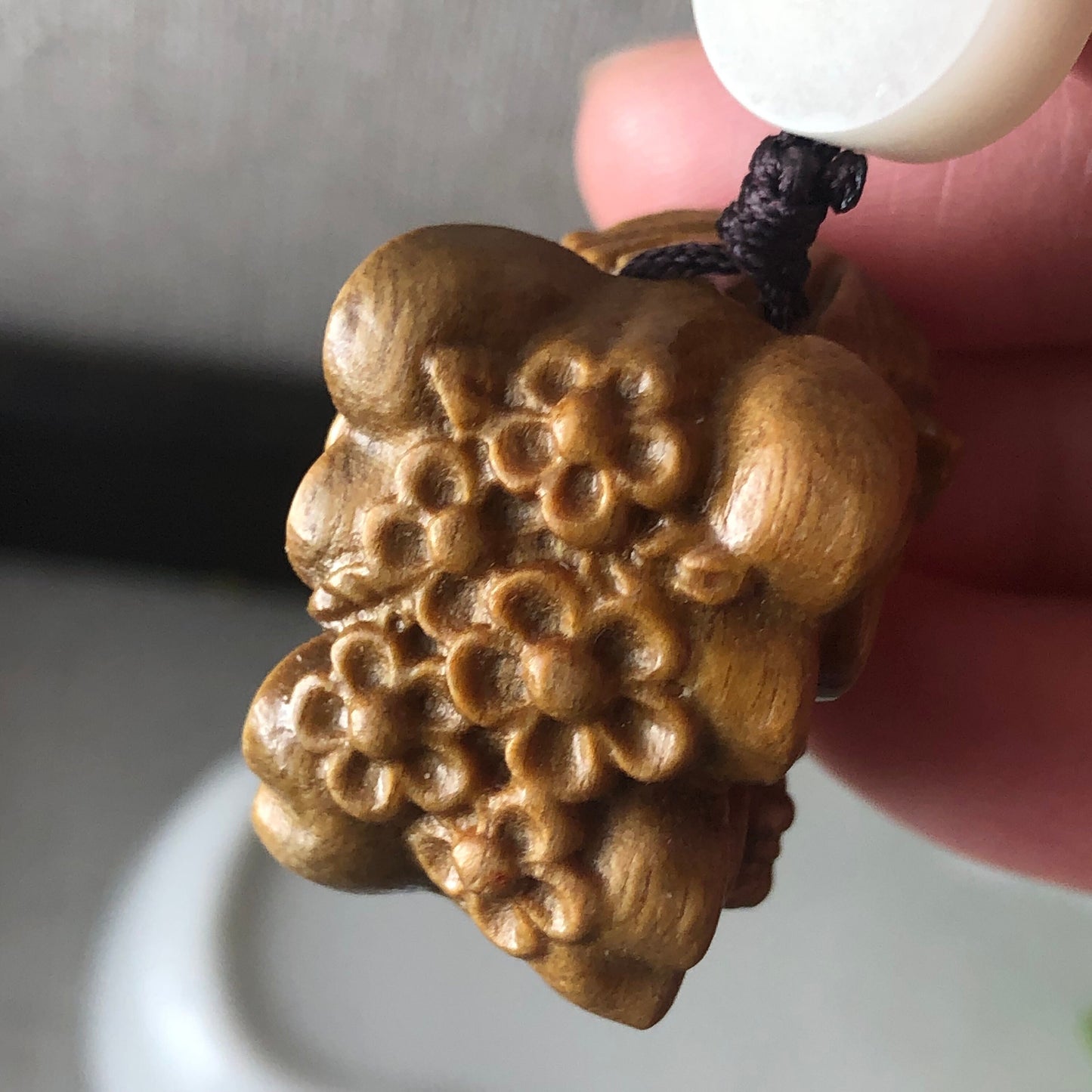 26.5mm Wooden Carved Flying Angel Key Charm Display NOT JADE