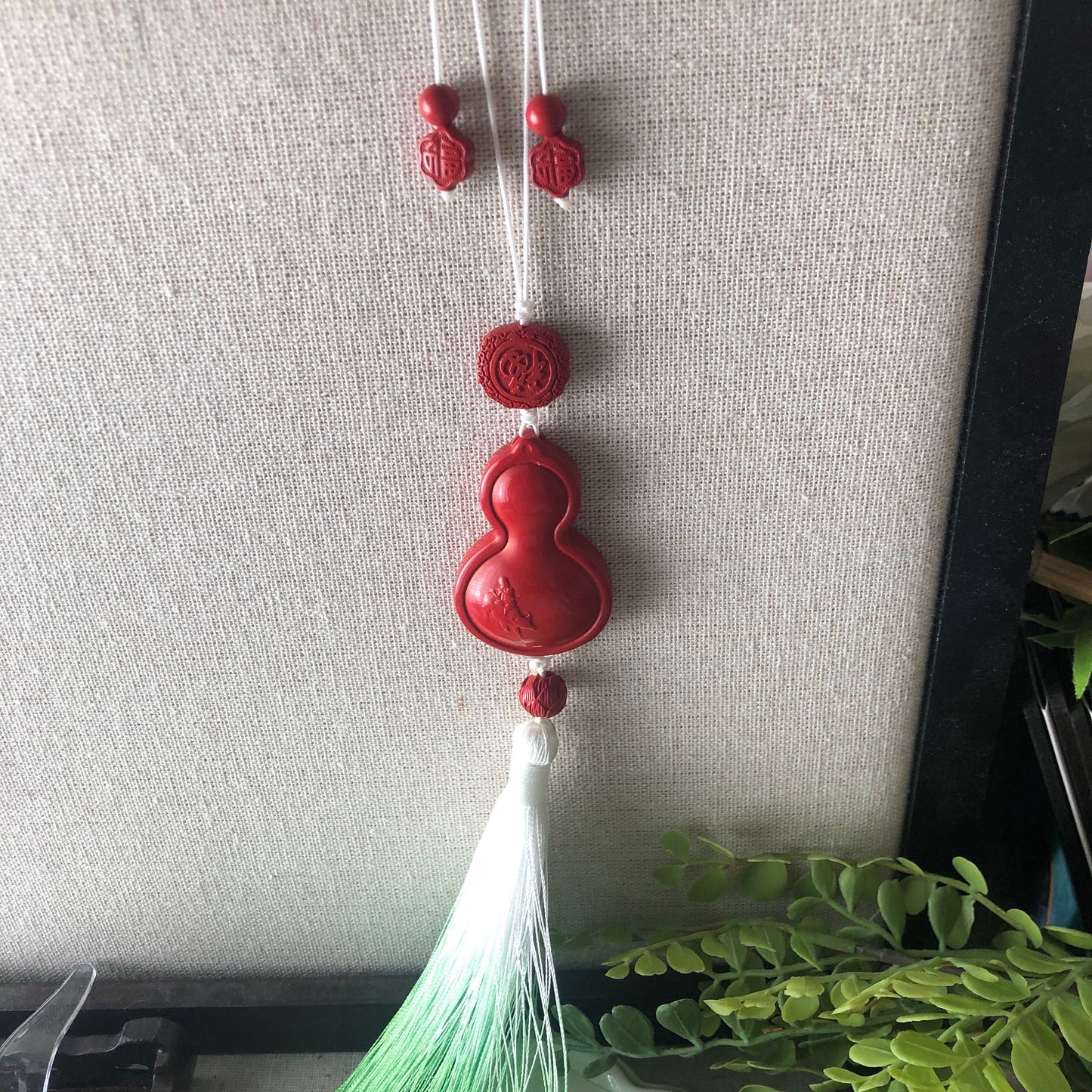 49.2mm Cinnabar Carved Hulu Key Charm