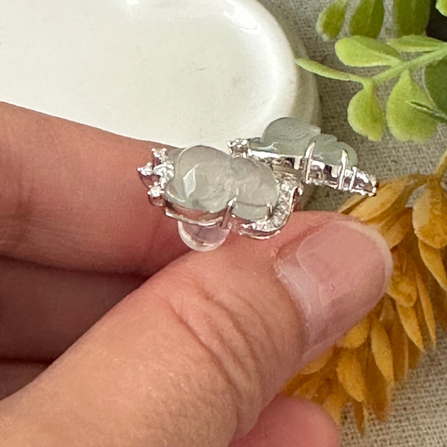 18K White Gold Kitsune Fox Icy Glossy Earring Diamonds