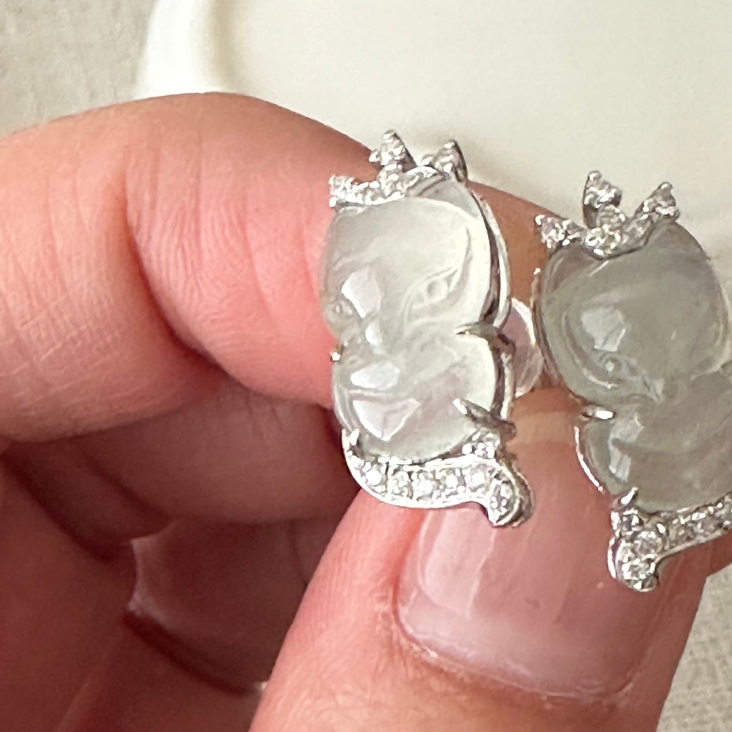 18K White Gold Kitsune Fox Icy Glossy Earring Diamonds