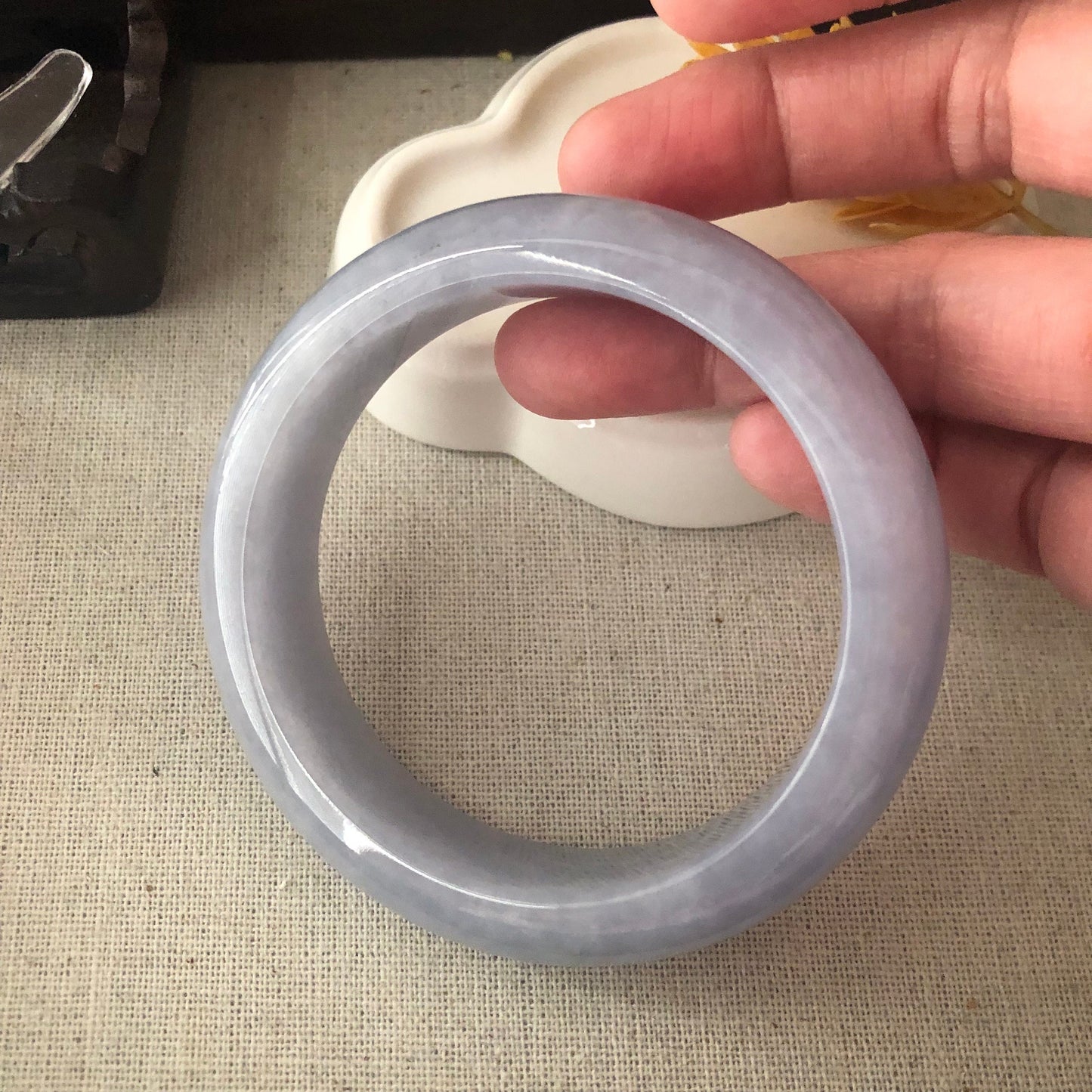 57.6mm Earthy Lavender Jadeite Jade D-shaped Bangle