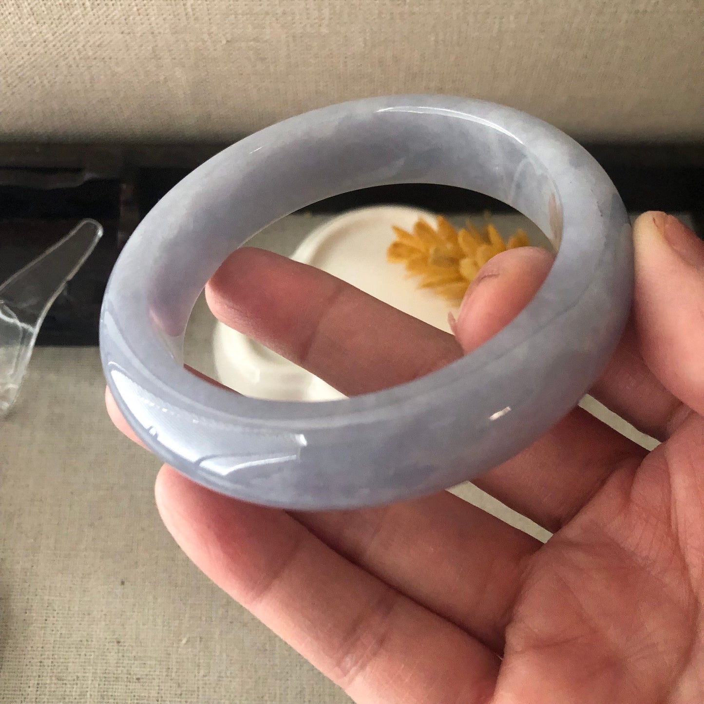 57.6mm Earthy Lavender Jadeite Jade D-shaped Bangle