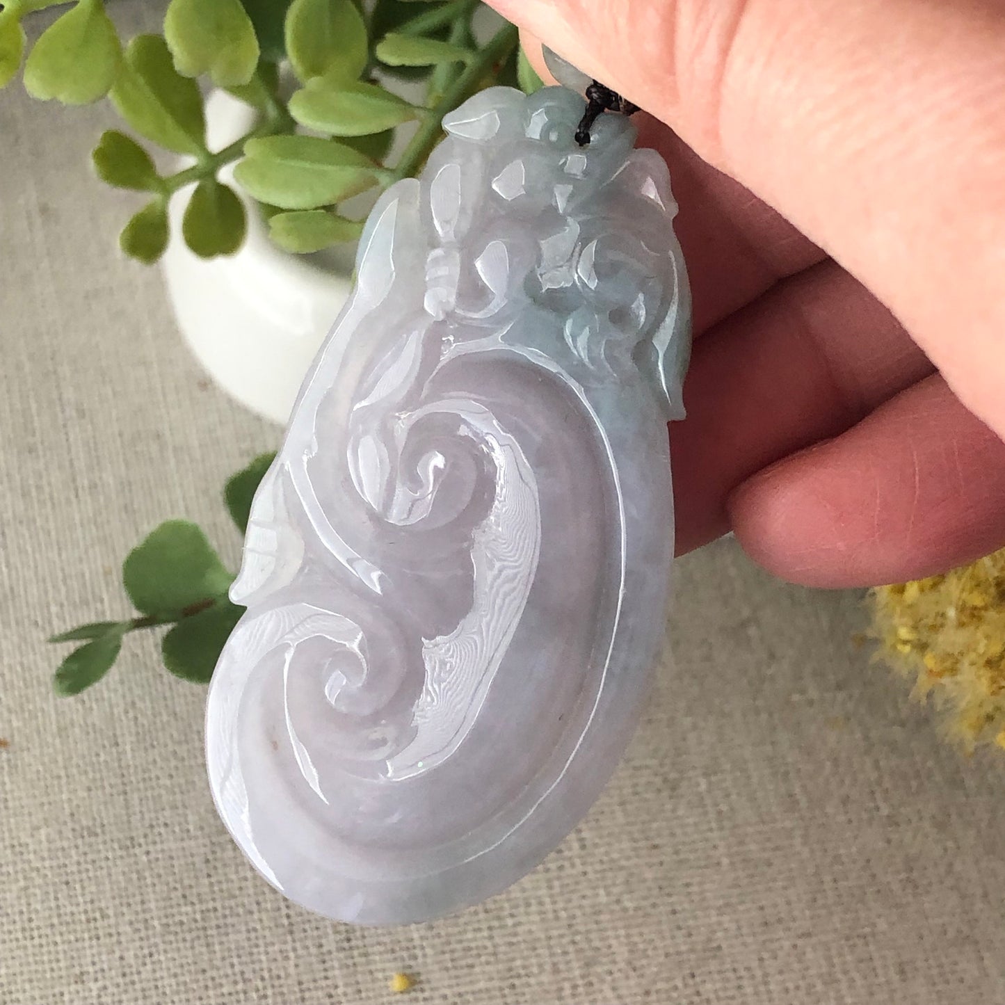 55.9 mm Glossy Green Lavender Carved Pixiu Ruyi Jadeite Jade