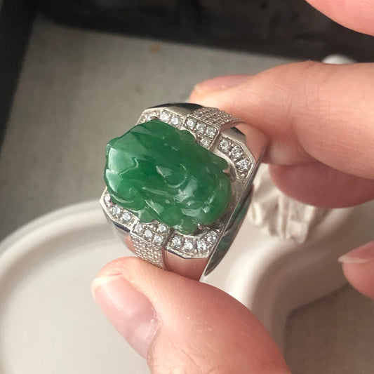 One Size 925 Silver 17mm Jadeite Jade Green Carved Pixiu Ring
