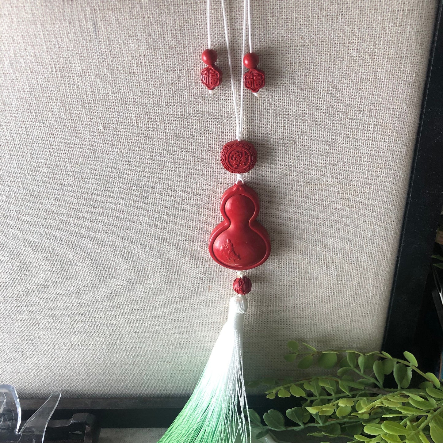 49.2mm Cinnabar Carved Hulu Key Charm